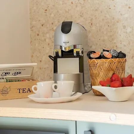 Leopardi Design With 2 Bathrooms Appartamento