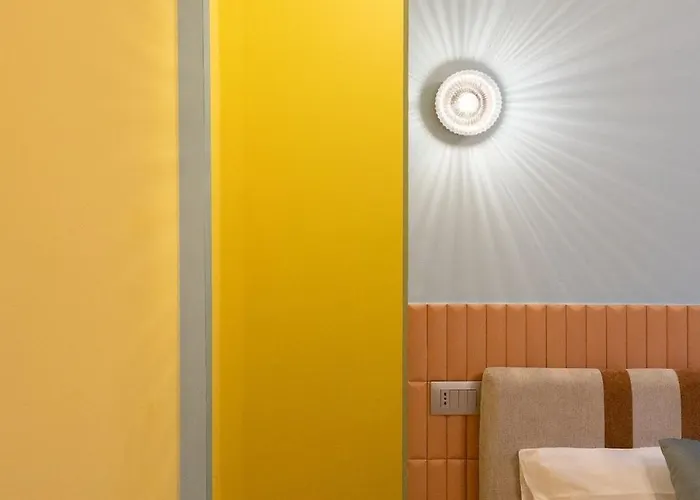 Leopardi Design With 2 Bathrooms *